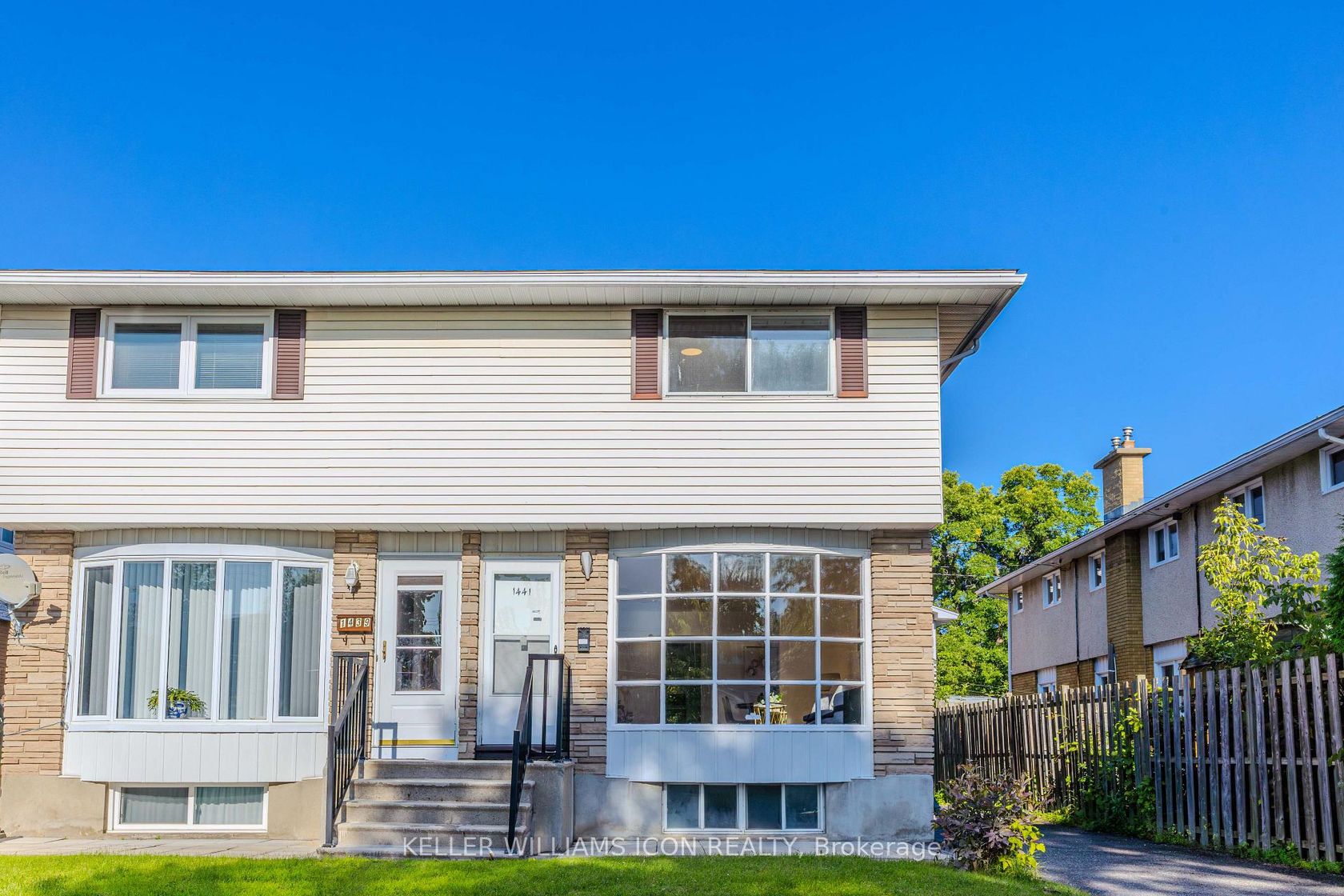 1441 Claymor Avenue, Nepean (Carleton Square), Ottawa 