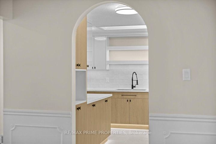 Photo 11 at 104 Queensline Drive, Nepean (Bruce Farm/Graham Park/Qualicum/Bellands), Ottawa