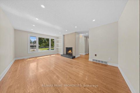 Photo 8 at 104 Queensline Drive, Nepean (Bruce Farm/Graham Park/Qualicum/Bellands), Ottawa
