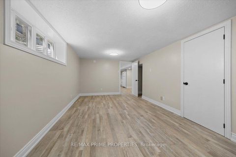 Photo 37 at 104 Queensline Drive, Nepean (Bruce Farm/Graham Park/Qualicum/Bellands), Ottawa
