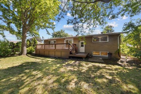 Photo 40 at 104 Queensline Drive, Nepean (Bruce Farm/Graham Park/Qualicum/Bellands), Ottawa