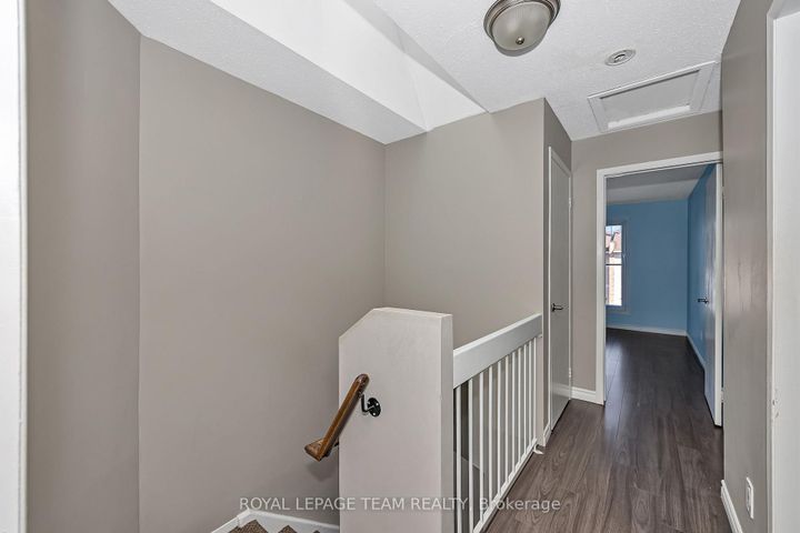 Photo 24 at D - 284 Dalehurst Drive, Nepean (Tanglewood), Ottawa