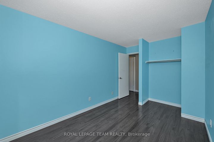 Photo 32 at D - 284 Dalehurst Drive, Nepean (Tanglewood), Ottawa