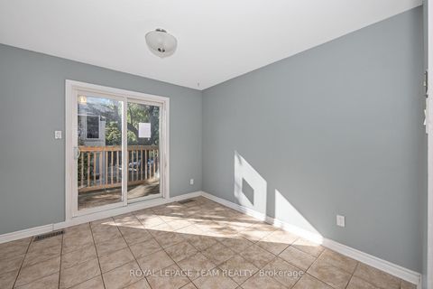 Photo 21 at D - 284 Dalehurst Drive, Nepean (Tanglewood), Ottawa