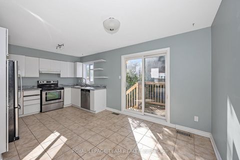 Photo 22 at D - 284 Dalehurst Drive, Nepean (Tanglewood), Ottawa