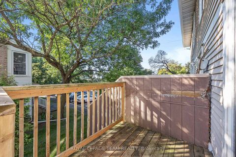 Photo 33 at D - 284 Dalehurst Drive, Nepean (Tanglewood), Ottawa