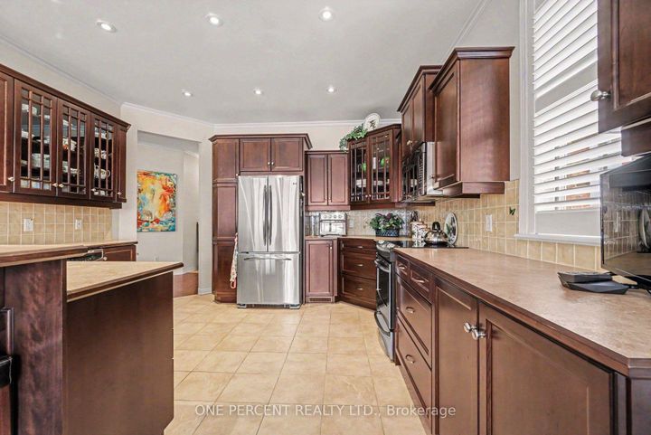 Photo 12 at 214 Cairnsmore Circle, Nepean (Stonebridge), Ottawa