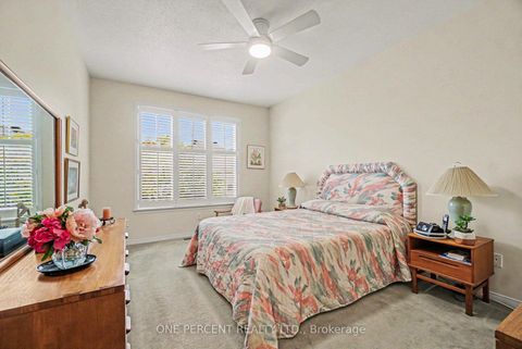 Photo 19 at 214 Cairnsmore Circle, Nepean (Stonebridge), Ottawa