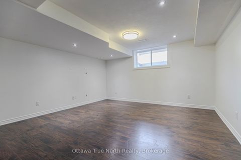 Photo 36 at 578 Paul Metivier Drive, Nepean (Strandherd), Ottawa