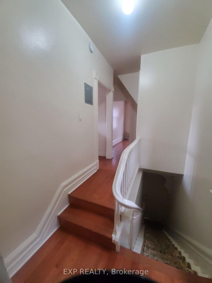 Photo 3 at 360 Gilmour Street, Ottawa Centre, Ottawa