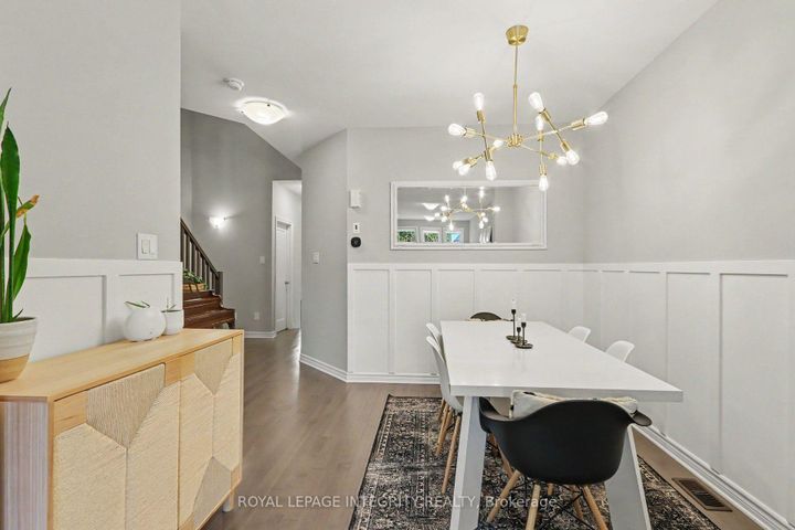 Photo 7 at 286 Fergus Crescent, Nepean (Cedargrove/Fraserdale), Ottawa