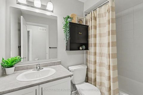 Photo 22 at 286 Fergus Crescent, Nepean (Cedargrove/Fraserdale), Ottawa