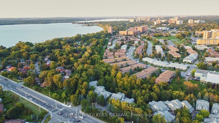 Photo 47 at 11 Creek's End Lane, Nepean (Bayshore), Ottawa