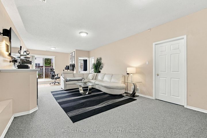 Photo 25 at 72 Calaveras Avenue, Nepean (Longfields), Ottawa