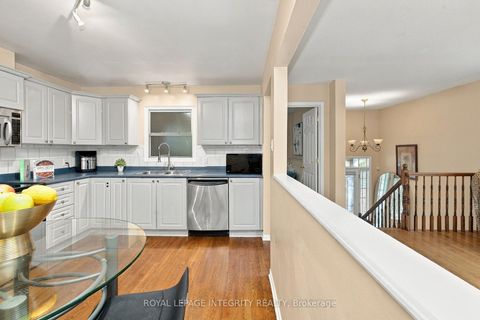Photo 15 at 72 Calaveras Avenue, Nepean (Longfields), Ottawa