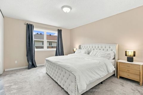 Photo 19 at 72 Calaveras Avenue, Nepean (Longfields), Ottawa