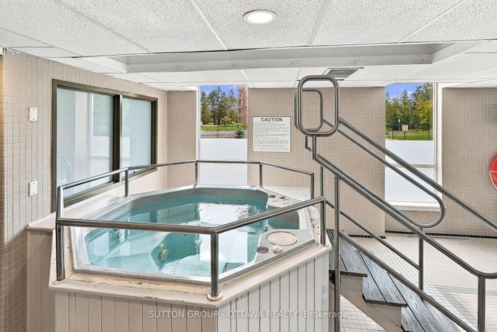 Photo 41 at 802 - 120 Grant Carman Drive, Nepean (Borden Farm/Stewart Farm/Carleton Heights/Parkwood Hills), Ottawa