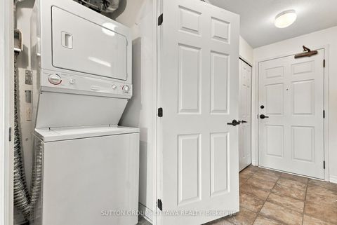 Photo 37 at 802 - 120 Grant Carman Drive, Nepean (Borden Farm/Stewart Farm/Carleton Heights/Parkwood Hills), Ottawa