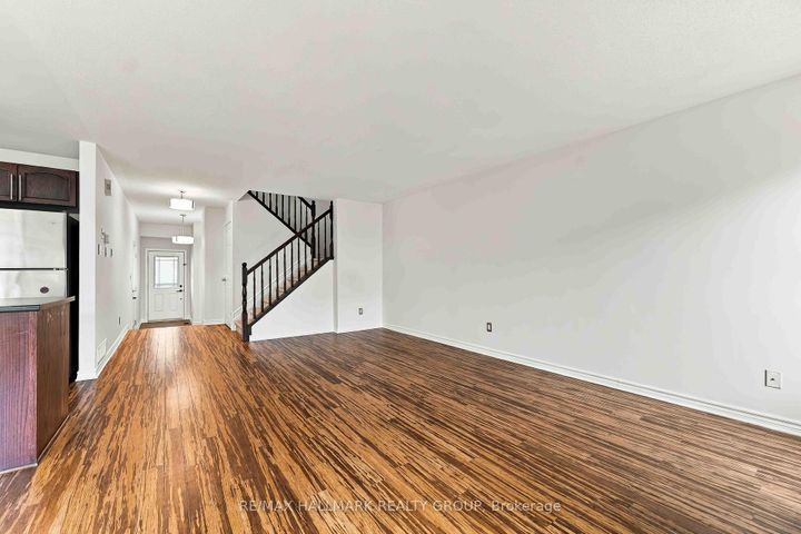 Photo 10 at 486 Paul Metivier Drive, Nepean (Strandherd), Ottawa