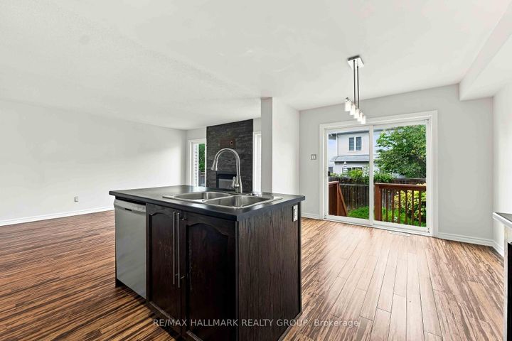 Photo 16 at 486 Paul Metivier Drive, Nepean (Strandherd), Ottawa