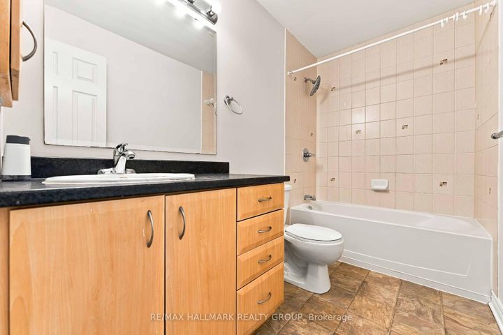 Photo 33 at 486 Paul Metivier Drive, Nepean (Strandherd), Ottawa
