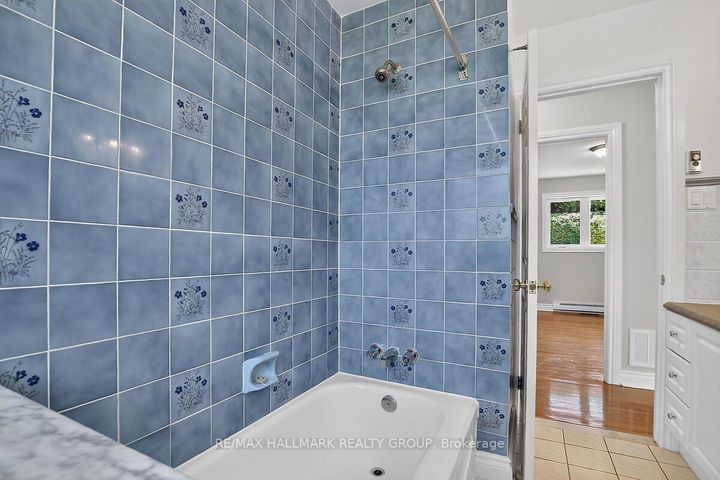 Photo 23 at 20 Cramer Drive, Nepean (Sheahan Estates/Trend Village), Ottawa