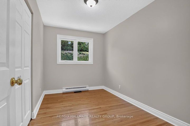 Photo 25 at 20 Cramer Drive, Nepean (Sheahan Estates/Trend Village), Ottawa