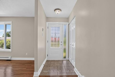 Photo 5 at 20 Cramer Drive, Nepean (Sheahan Estates/Trend Village), Ottawa