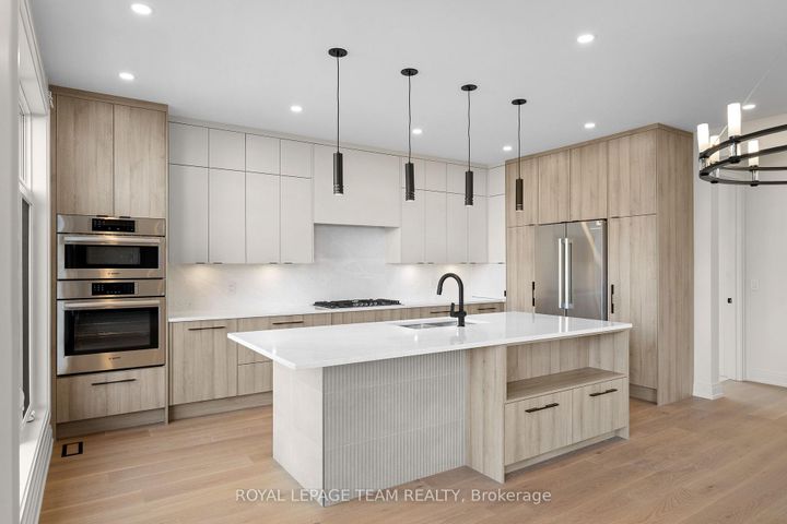 Photo 19 at 93 Lotta Avenue, Nepean (Meadowlands/St. Claire Gardens), Ottawa
