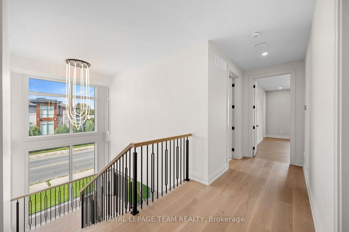 Photo 30 at 93 Lotta Avenue, Nepean (Meadowlands/St. Claire Gardens), Ottawa