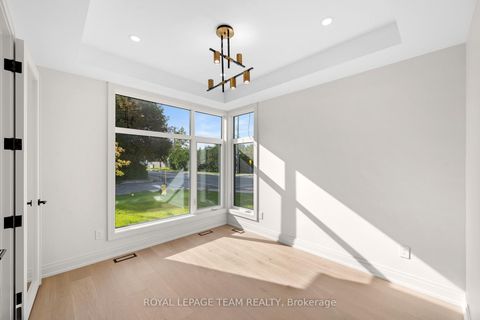 Photo 4 at 93 Lotta Avenue, Nepean (Meadowlands/St. Claire Gardens), Ottawa