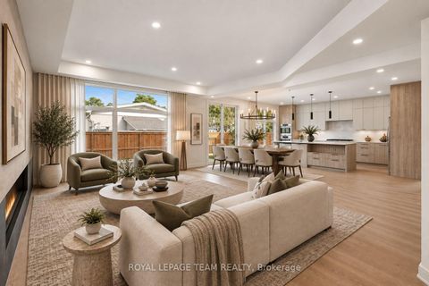 Photo 9 at 93 Lotta Avenue, Nepean (Meadowlands/St. Claire Gardens), Ottawa