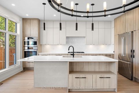 Photo 13 at 93 Lotta Avenue, Nepean (Meadowlands/St. Claire Gardens), Ottawa