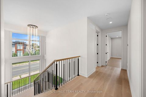 Photo 30 at 93 Lotta Avenue, Nepean (Meadowlands/St. Claire Gardens), Ottawa