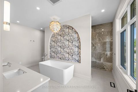 Photo 40 at 93 Lotta Avenue, Nepean (Meadowlands/St. Claire Gardens), Ottawa