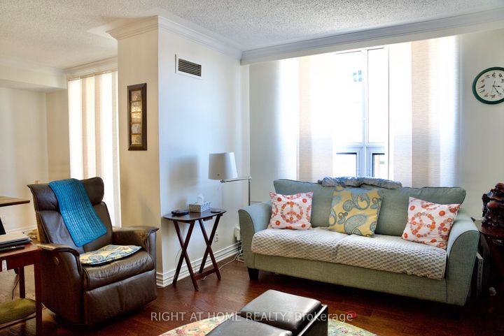 Photo 10 at 205 - 35 Holland Avenue, Ottawa West, Ottawa