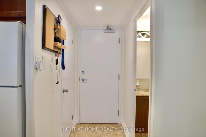 Photo 14 at 205 - 35 Holland Avenue, Ottawa West, Ottawa