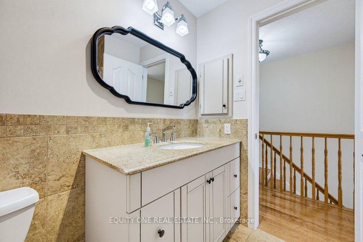 Photo 30 at 35 Ivylea Street, Nepean (Craig Henry/Woodvale), Ottawa