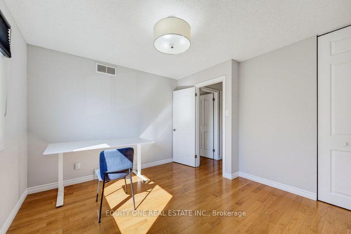 Photo 32 at 35 Ivylea Street, Nepean (Craig Henry/Woodvale), Ottawa