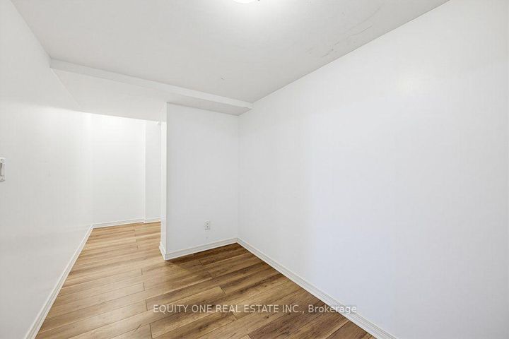 Photo 38 at 35 Ivylea Street, Nepean (Craig Henry/Woodvale), Ottawa