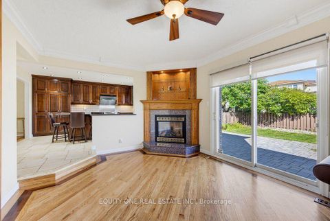Photo 15 at 35 Ivylea Street, Nepean (Craig Henry/Woodvale), Ottawa