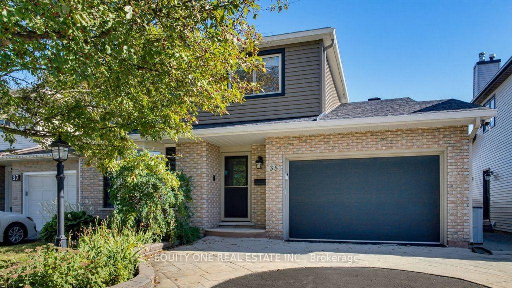 35 Ivylea Street, Nepean (Craig Henry/Woodvale), Ottawa 