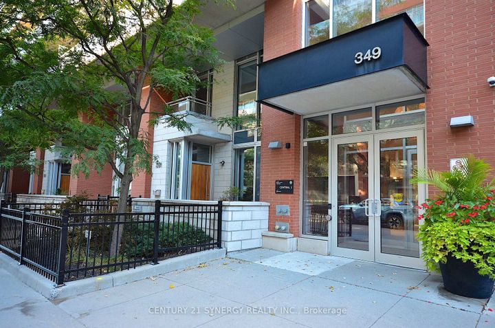 Photo 1 at 213 - 354 Gladstone Avenue, Ottawa Centre, Ottawa