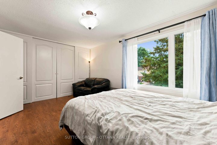 Photo 30 at 66 FIELDGATE Drive, Nepean (Knollsbrook), Ottawa