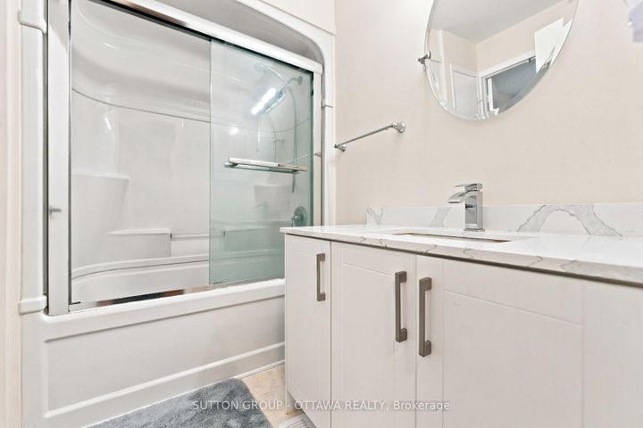 Photo 32 at 66 FIELDGATE Drive, Nepean (Knollsbrook), Ottawa