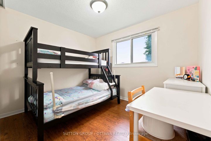 Photo 35 at 66 FIELDGATE Drive, Nepean (Knollsbrook), Ottawa