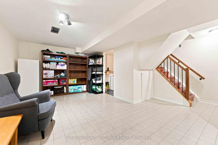 Photo 43 at 66 FIELDGATE Drive, Nepean (Knollsbrook), Ottawa