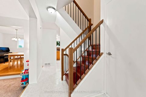 Photo 23 at 66 FIELDGATE Drive, Nepean (Knollsbrook), Ottawa