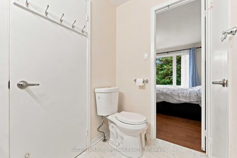 Photo 34 at 66 FIELDGATE Drive, Nepean (Knollsbrook), Ottawa