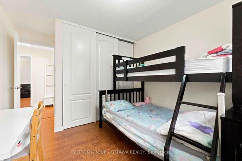Photo 36 at 66 FIELDGATE Drive, Nepean (Knollsbrook), Ottawa